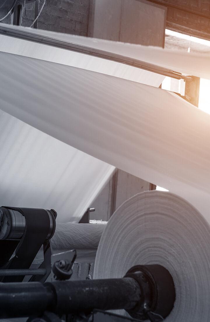 2017-02-rolling-paper-at-factory.jpg