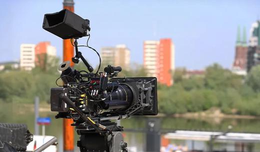 on set climate control for a top tv show