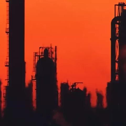 refinery grade cooling keeps the oil flowing