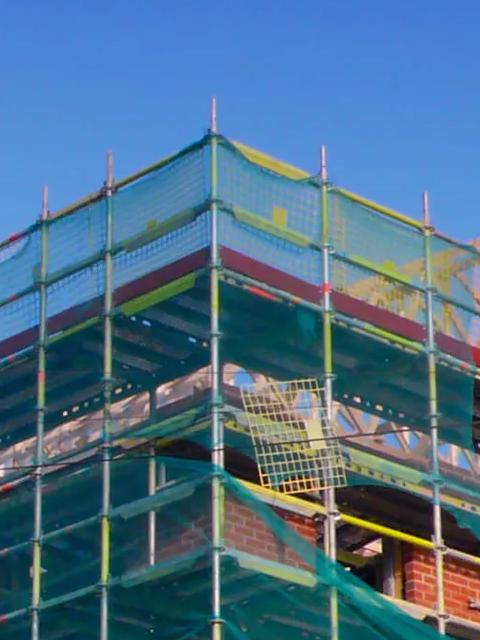 keeping a construction site on schedule