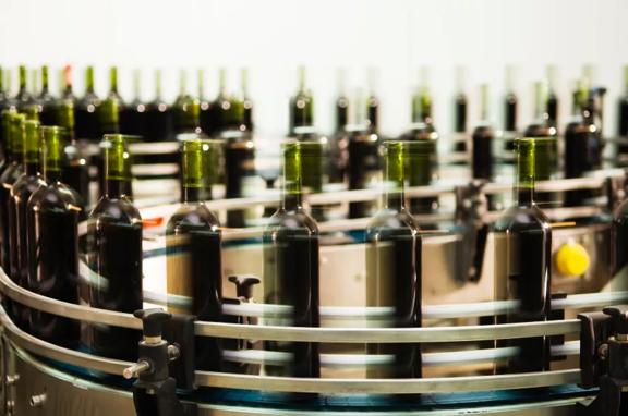 glassware manufacturer maximizes production