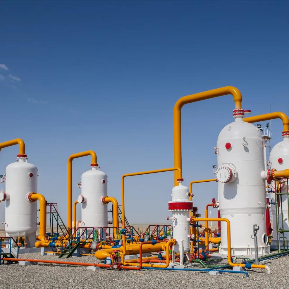 Industrial steam pipeline system in an open field