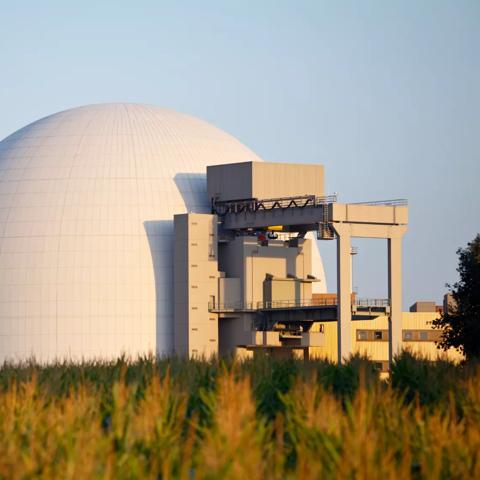 Nuclear power plant reactor building