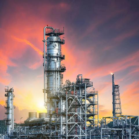 Report survey : Rethinking Power in European Petrochemicals