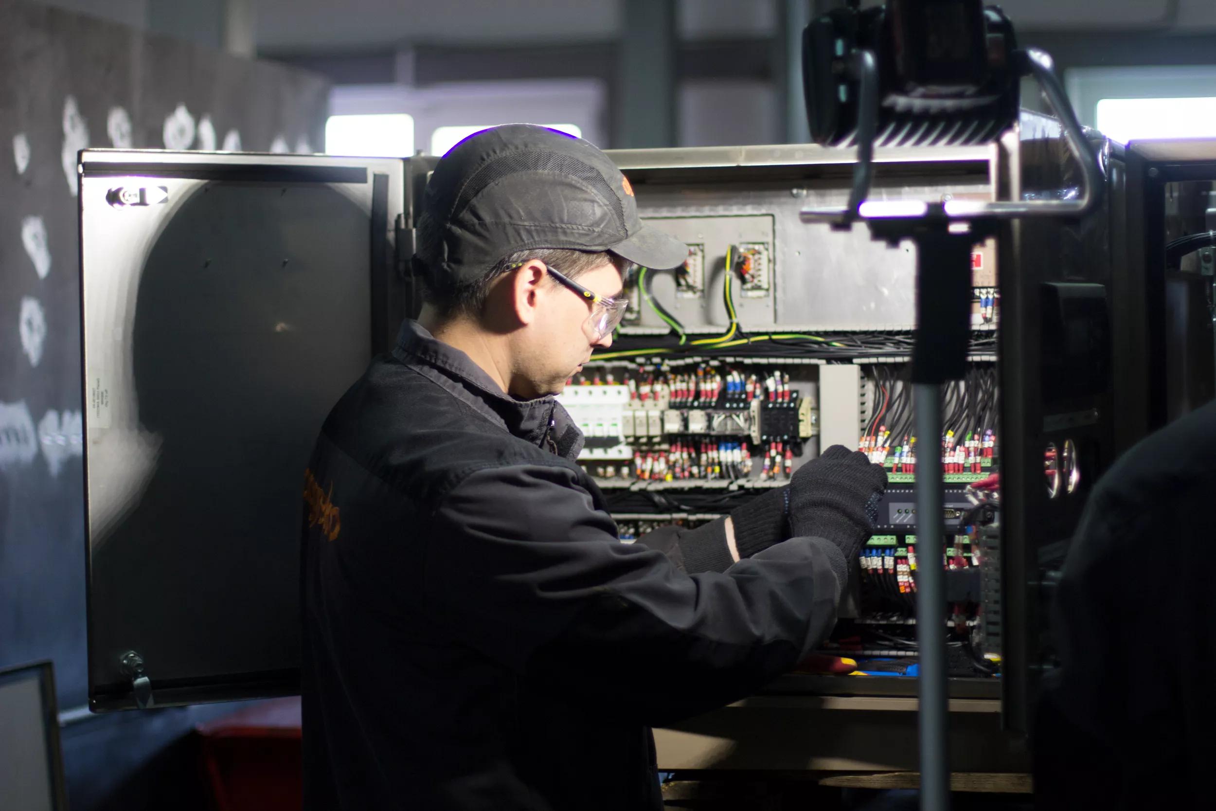 How an Effective Electrical Maintenance Program Can Protect Your Bottom Line