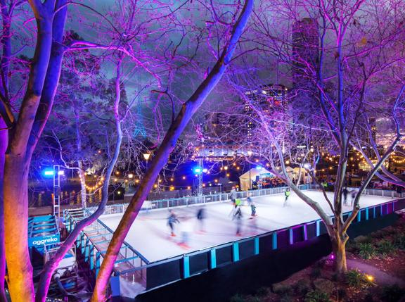 2015Jul-australia-melbourne-square-ice_rink-temperature-chiller-night-events