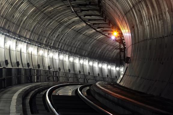 precise cooling keeps metro station construction safe
