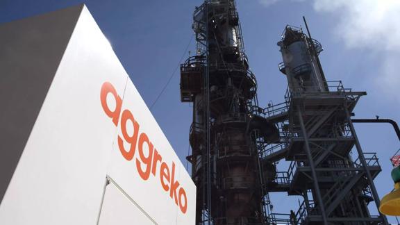 2017-01-power-refinery-canopy-day-petrochemical_refining.jpg