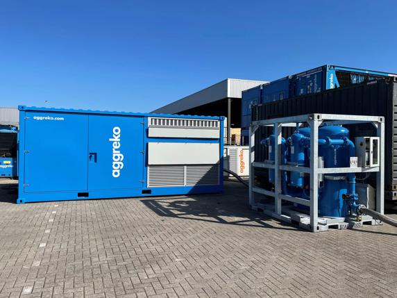 ensuring oil-free compressed air during a shutdown