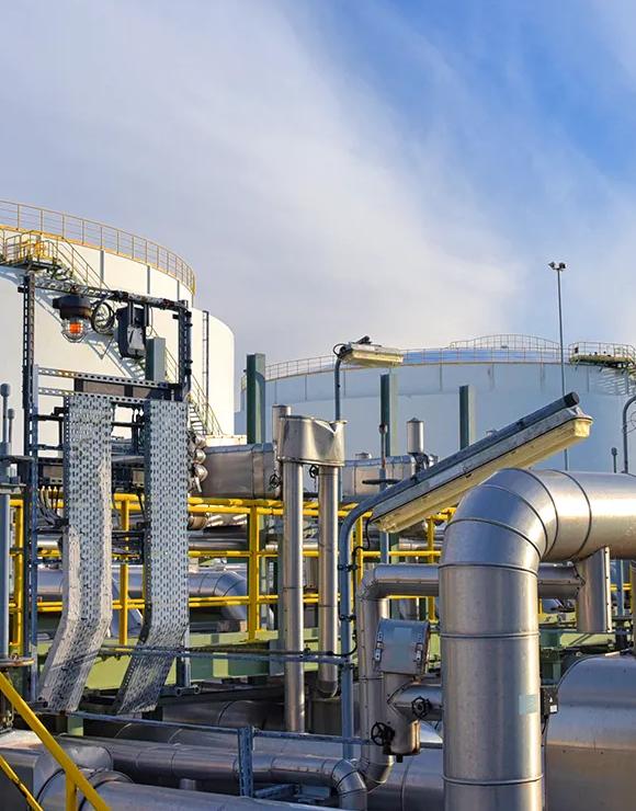 Panoramic view of an oil refinery.