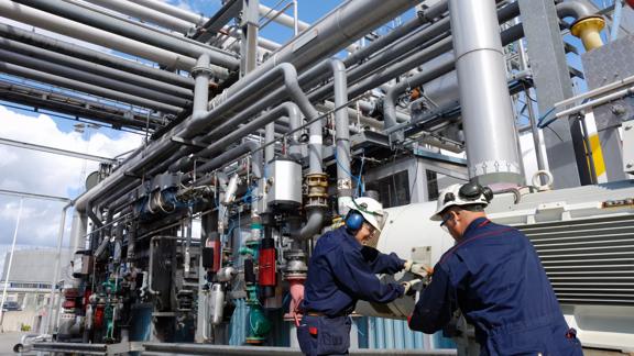 emergency replacement chiller for refinery