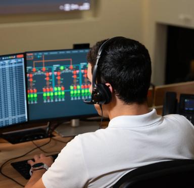 CORE: La excelencia es la energía que nos impulsa. 