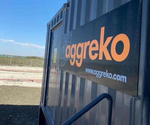 1387 AGG ME Shura island  CS_Carousel_Square_4