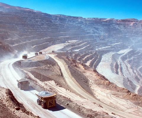 2007Aug-chile-mining-pilot-hero