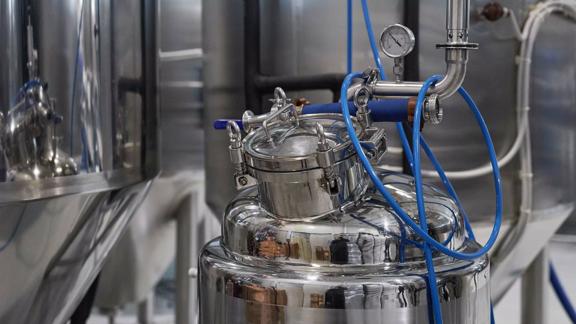 cooling 270 oil for a food production plant