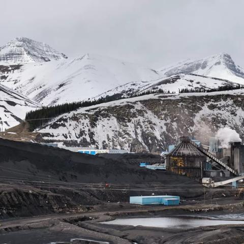 Temporary power generators in cold-weather environments