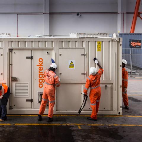 Cleaning a loadbank at Singapore depot