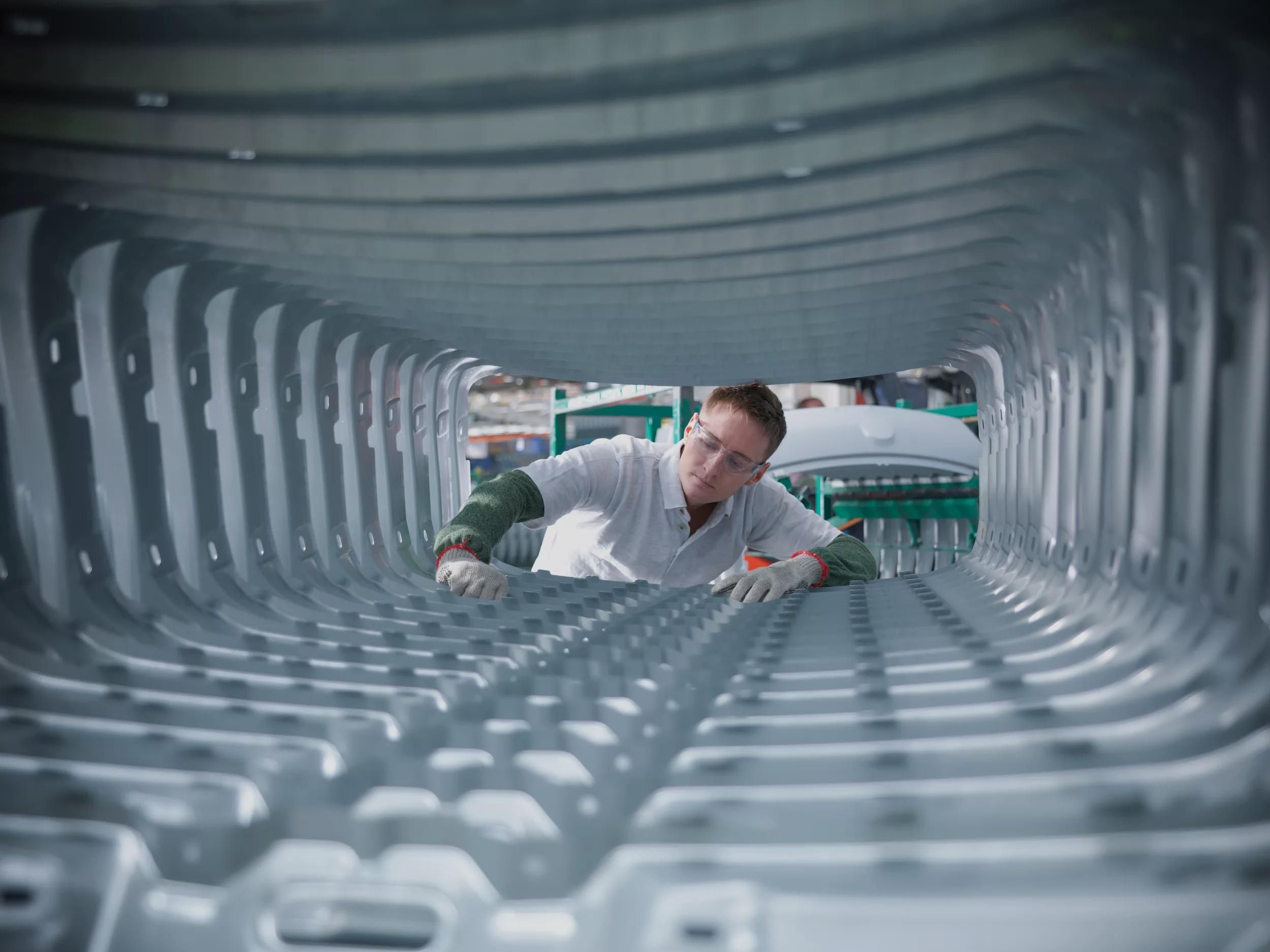 3 Major Benefits of Supplemental Rental Solutions for Your Manufacturing company