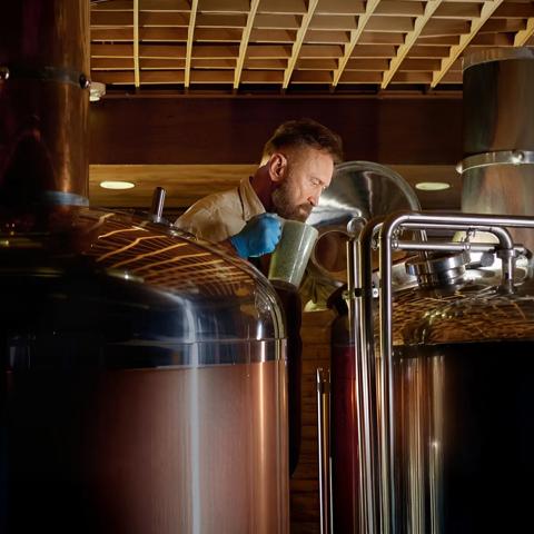 Equipment for the preparation of beer