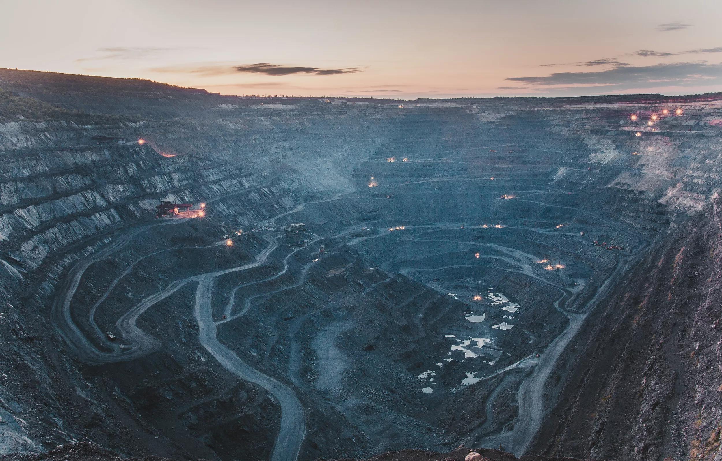 flexible power-on-demand for a remote mine in sub-zero temperatures