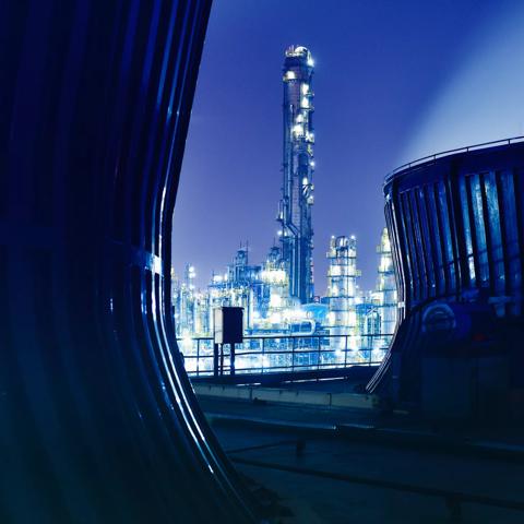 sunset petrochemical refining pilot