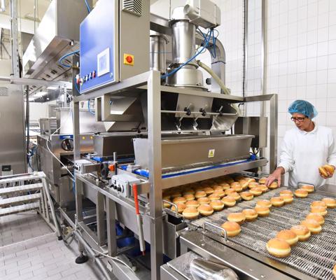 Deutschland, Produktion von Berlinern - Fliesssband