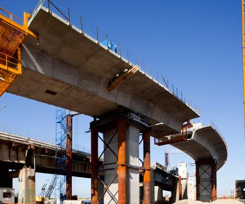 USA, New Jersey, Perth Amboy, Partially completed bridge construction site along Jersey Shore