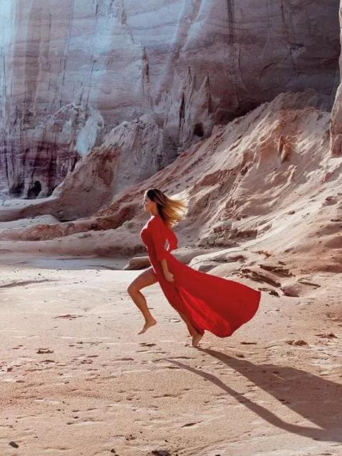 keeping a high end fashion show cool in desert