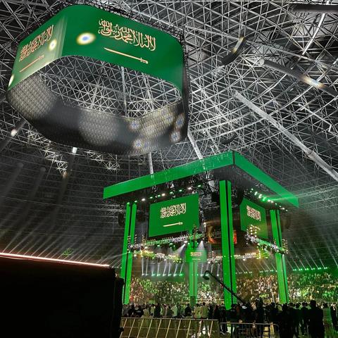 1463 AGG ME WWE square carousel 2