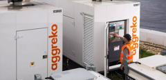2017-02-maintenance-check-on-Aggreko-generator.jpg