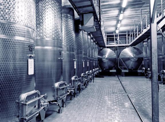 2014Nov-stock-wine-fermenters-cellar-tank-steel-food-manufacturing-hero