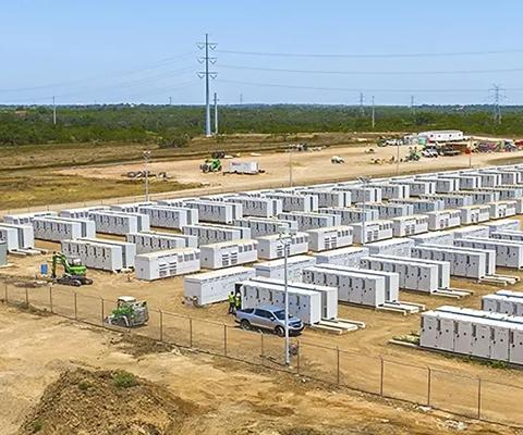 Hero image for reliable auxiliary power solutions for battery energy storage systems Landing page