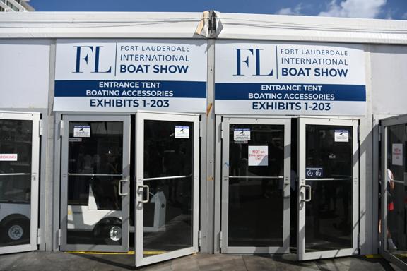 Keeping the International Boat Show afloat with ultra-low emission generators and air conditioner rental